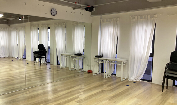 ステラーインターナショナルスクールダンスルーム