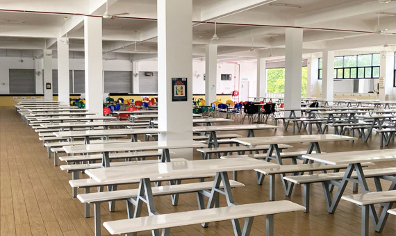 クレセンドヘルプインターナショナルスクールカフェテリア