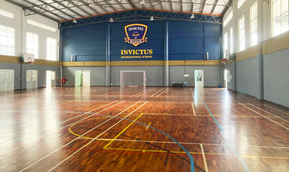 インビクタスインターナショナルスクール スプリングヒルズ校体育館