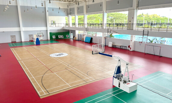 フォレストシティインターナショナルスクール体育館